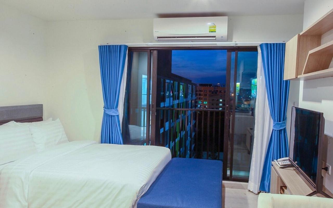 Niche Mono Sukhumvit 50 By Ariva Bangkok Exterior photo