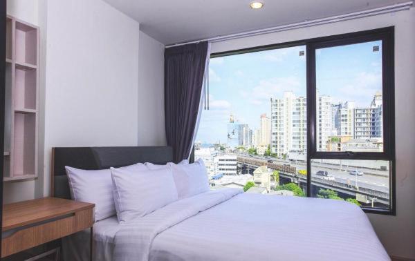 Niche Mono Sukhumvit 50 By Ariva Bangkok Exterior photo